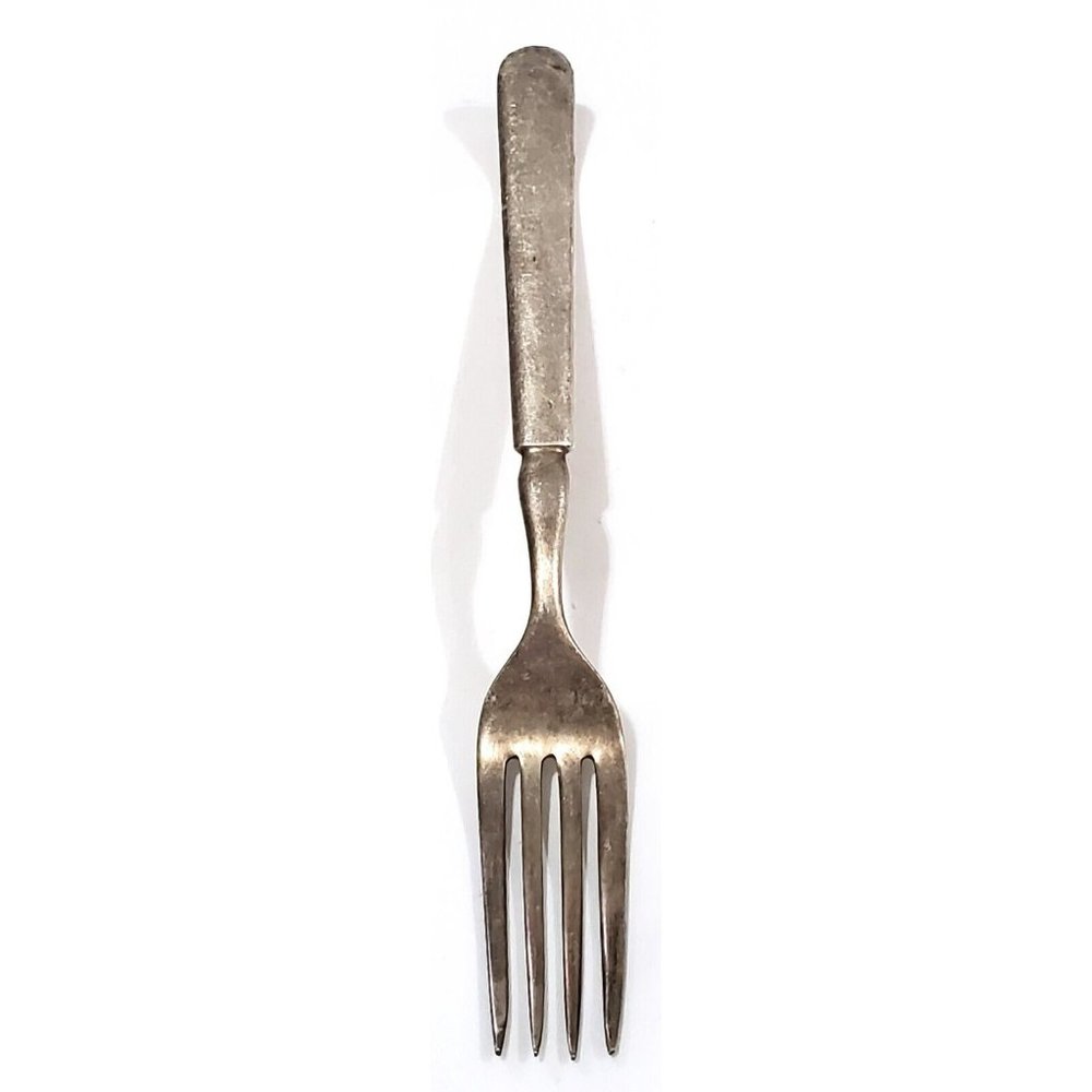 1847 Rogers Bros PLAIN ROUND DINNER FORK silverplate VINTAGE silverware flatware